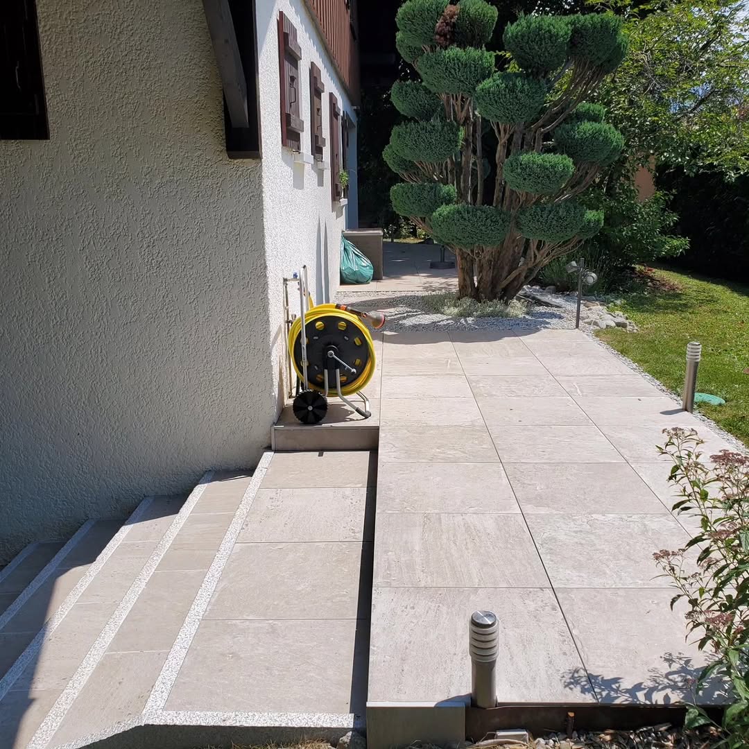 Renovation of the terraces around the house